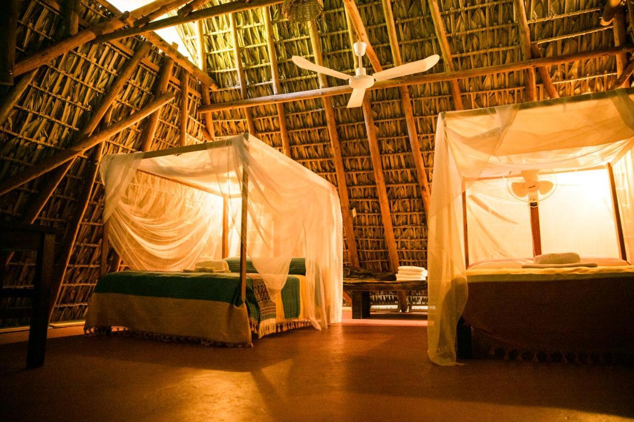 Hotel El Copal 마순테 외부 사진