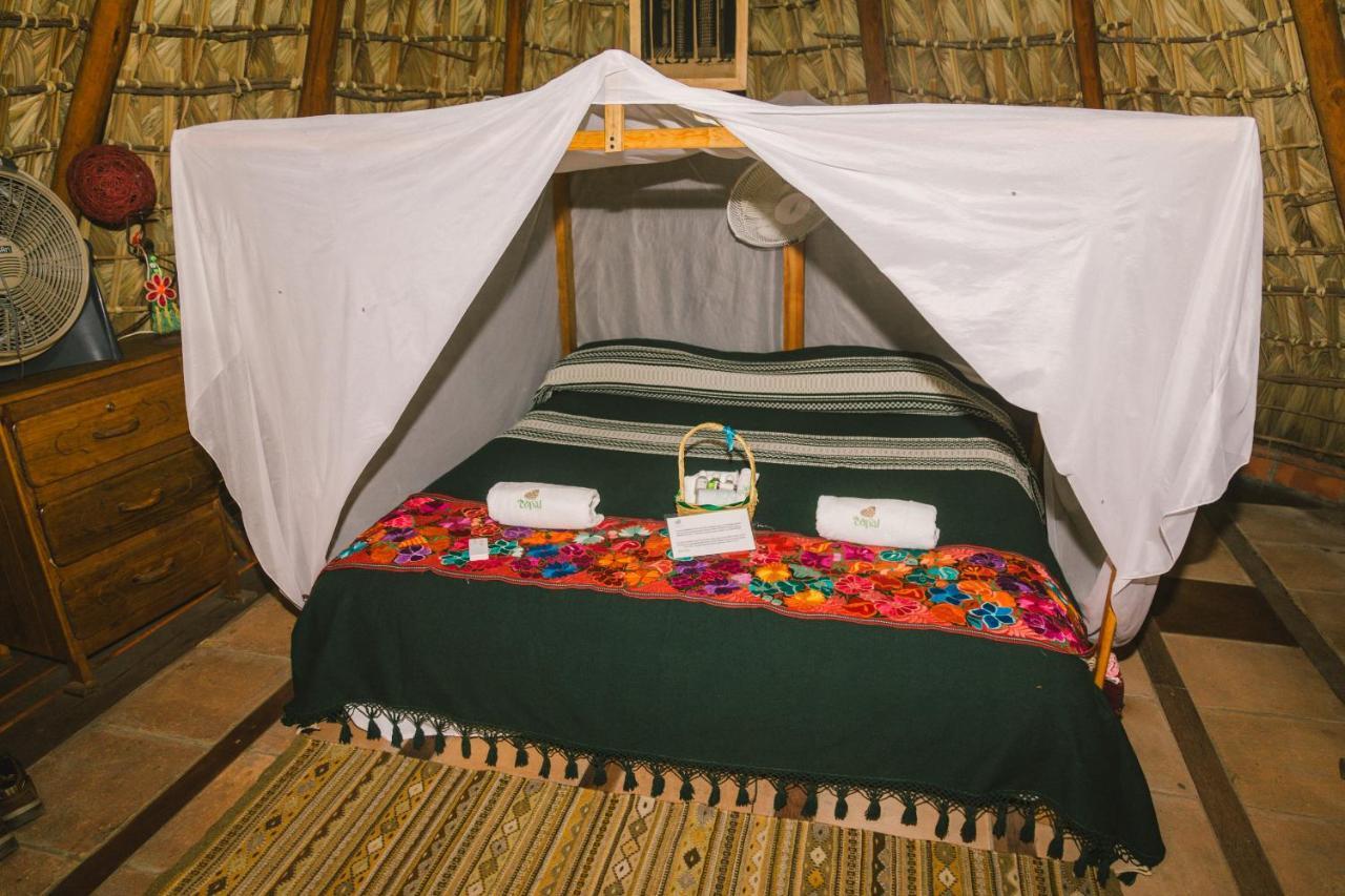 Hotel El Copal 마순테 외부 사진