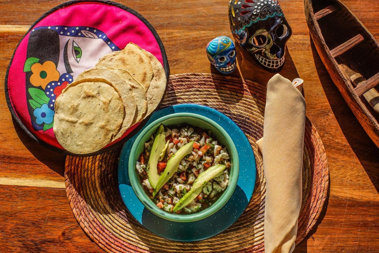 Hotel El Copal 마순테 외부 사진